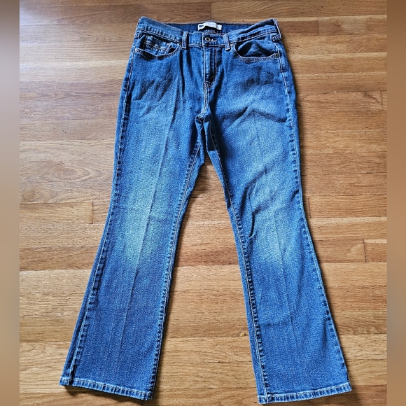Levi's Denim - Levi's 515 Bootcut Jeans Womens Size 8 Short 29" Waist X 30" Inseam Length
